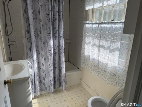 2 Ballfall Road Middlefield CT 06481