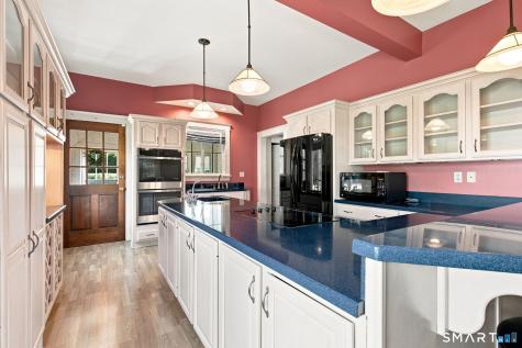 24 Ridgeway Street Newington CT 06111