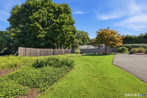 24 Ridgeway Street Newington CT 06111