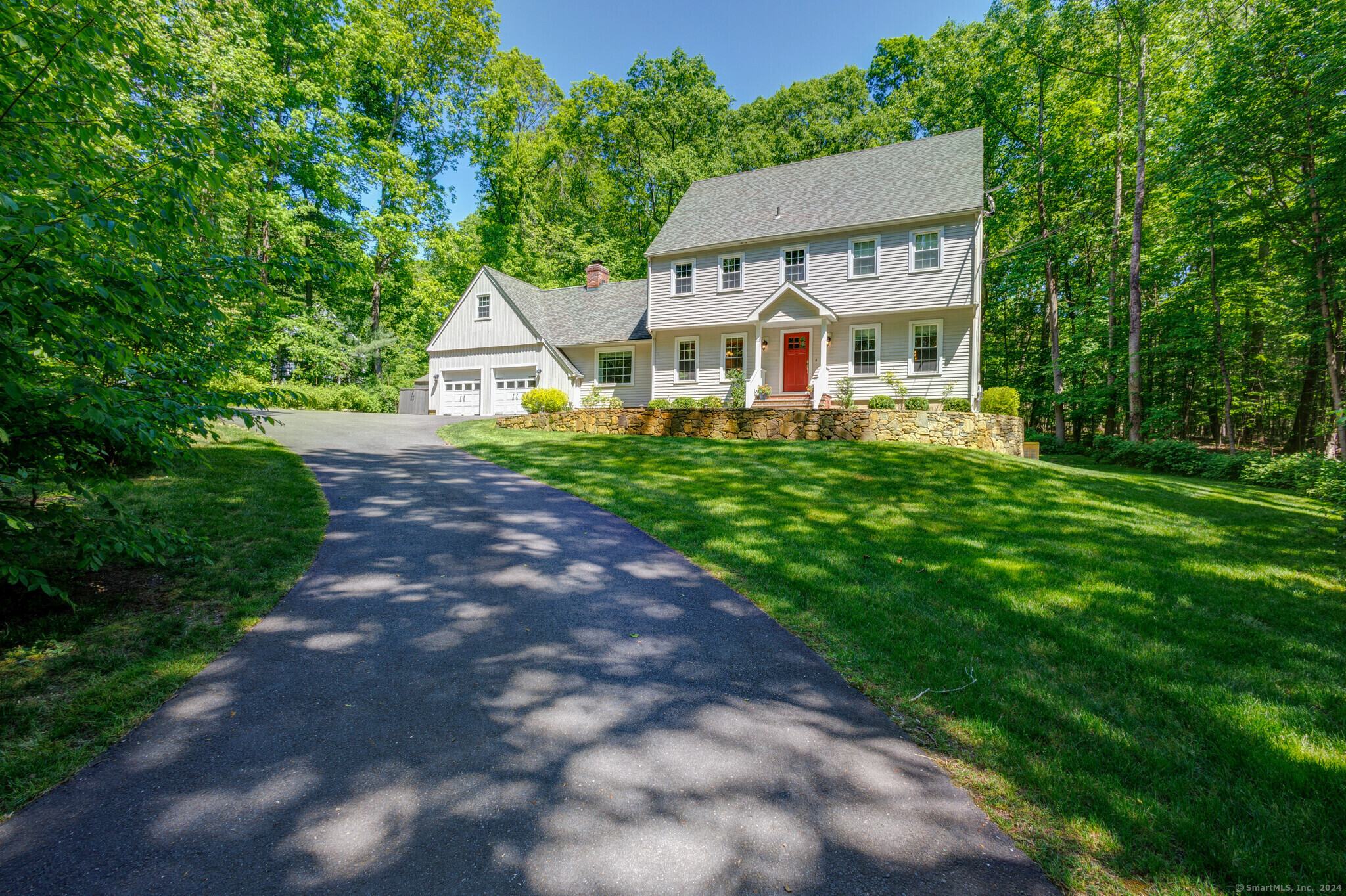 111 Squaw Lane Guilford CT 06437