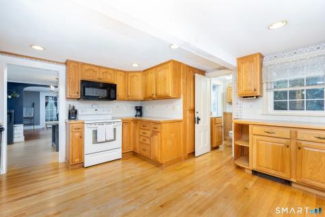 564 Main Street Portland CT 06480