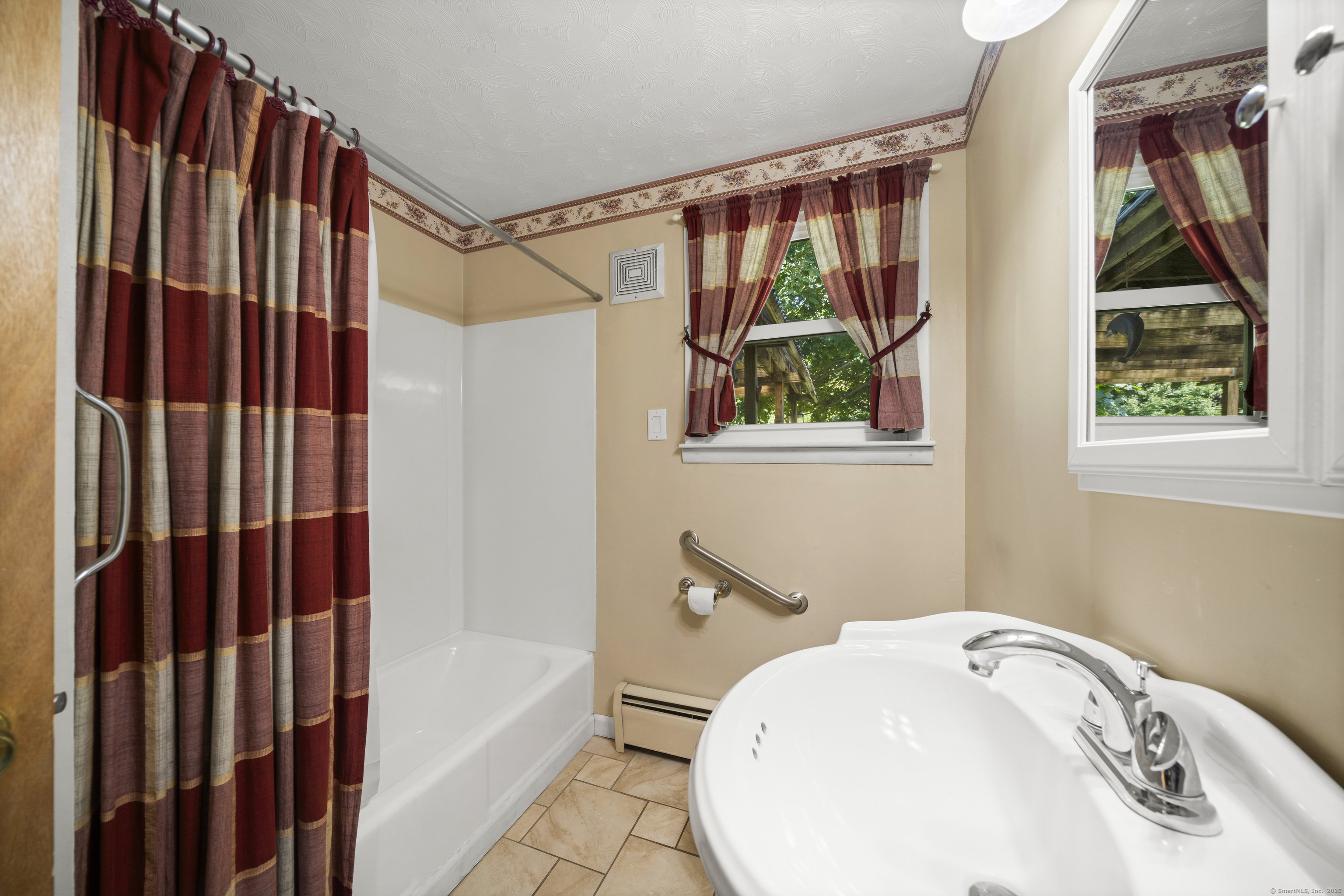 23 Clear Street Enfield CT 06082