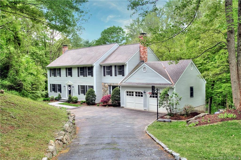 61 Leslie Lane Fairfield CT 06824