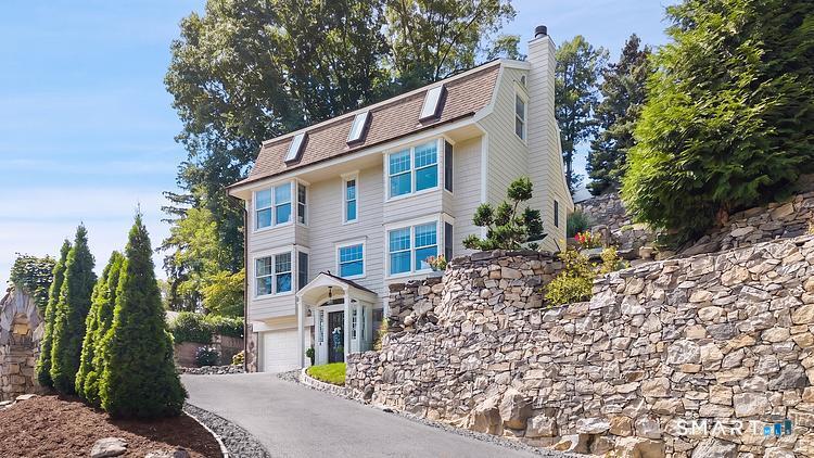 316 Valley Road Greenwich CT 06807