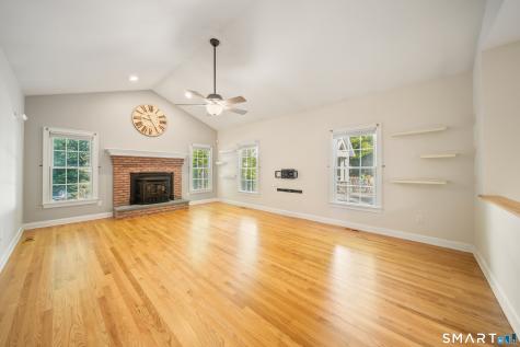 6 Little Valley Road Oxford CT 06478