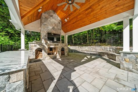 6 Little Valley Road Oxford CT 06478