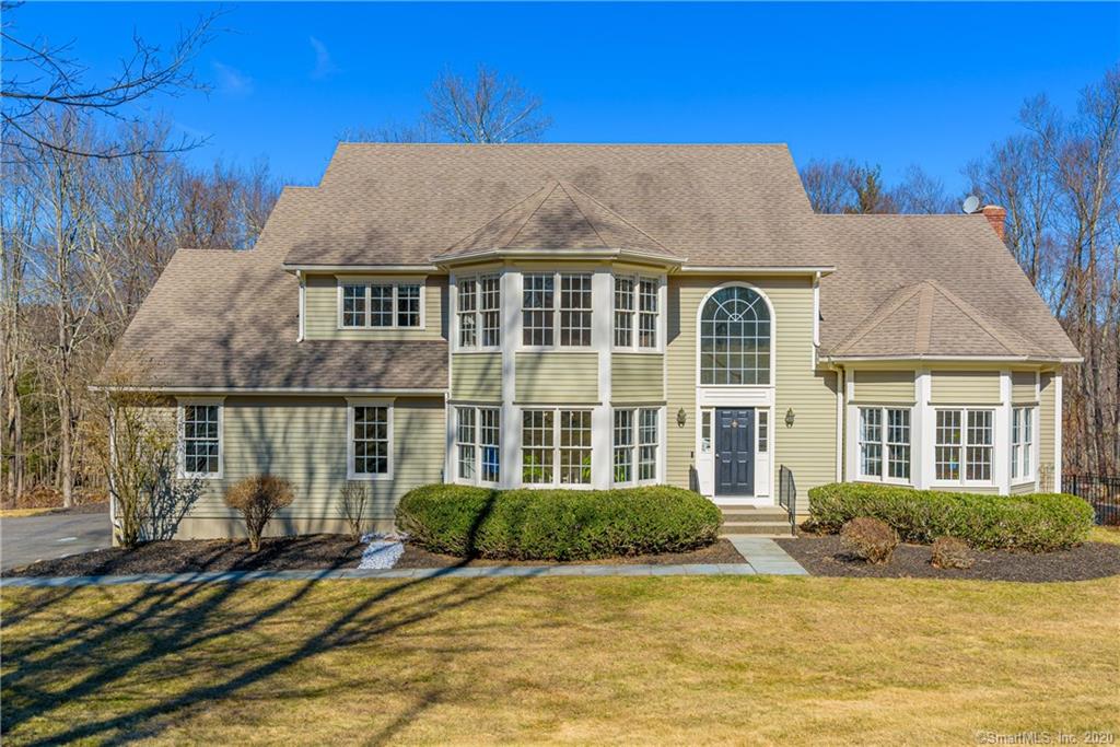 10 Autumn Ridge Road Newtown CT 06470