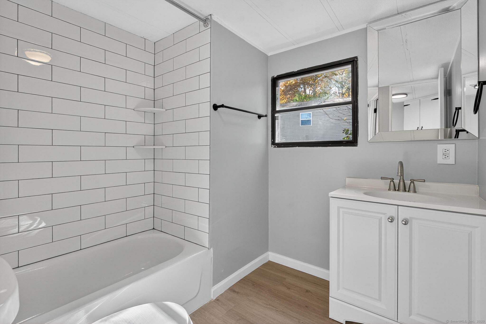 32 Nashua Street Norwich CT 06360