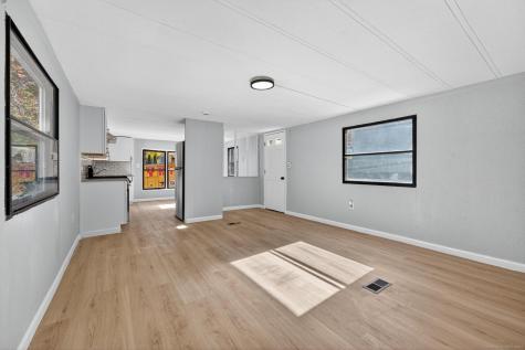 32 Nashua Street Norwich CT 06360