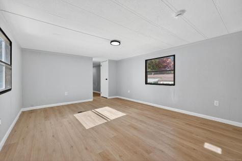 32 Nashua Street Norwich CT 06360