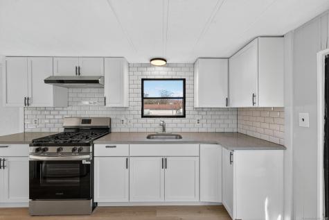 32 Nashua Street Norwich CT 06360