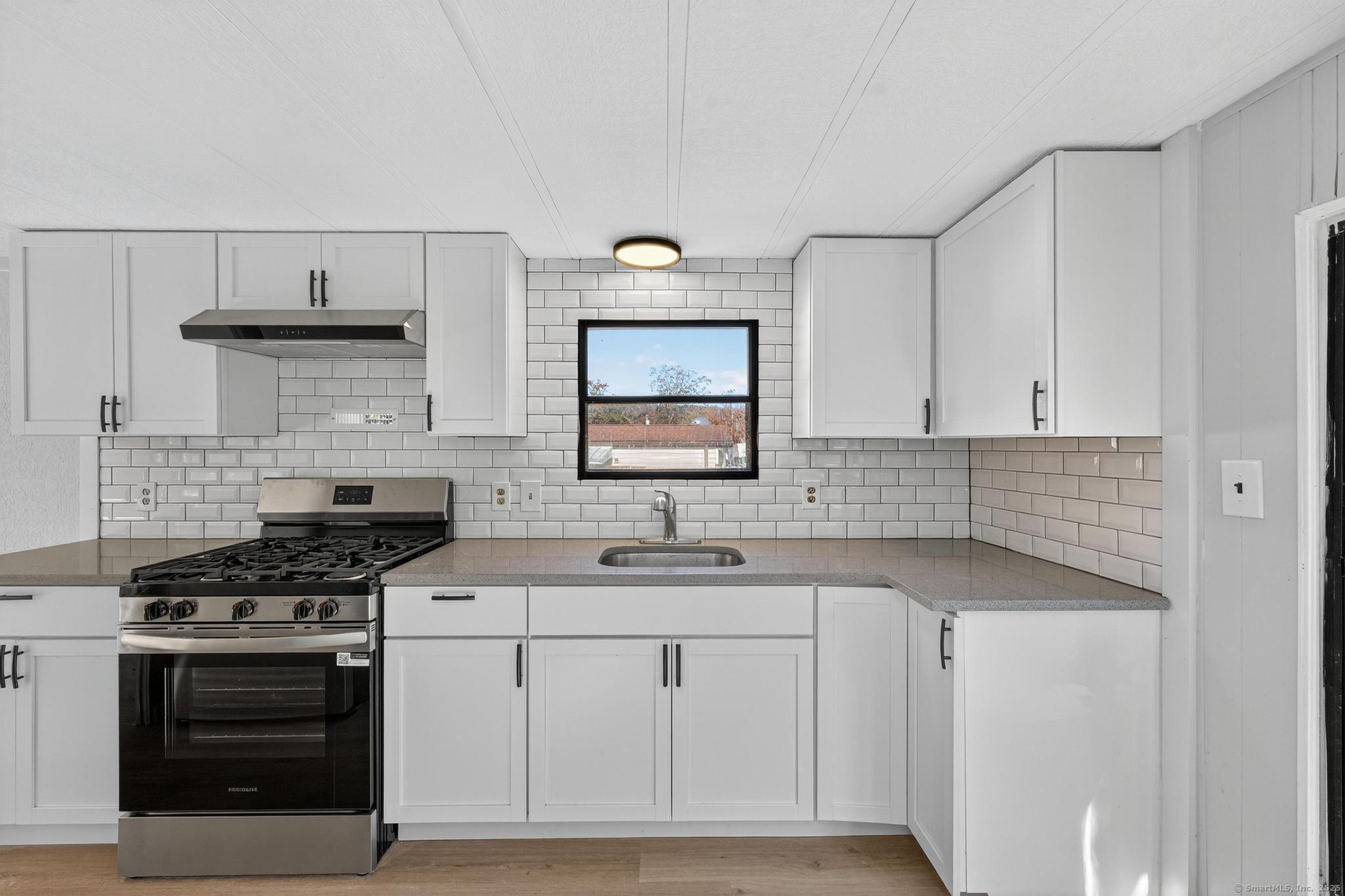 32 Nashua Street Norwich CT 06360