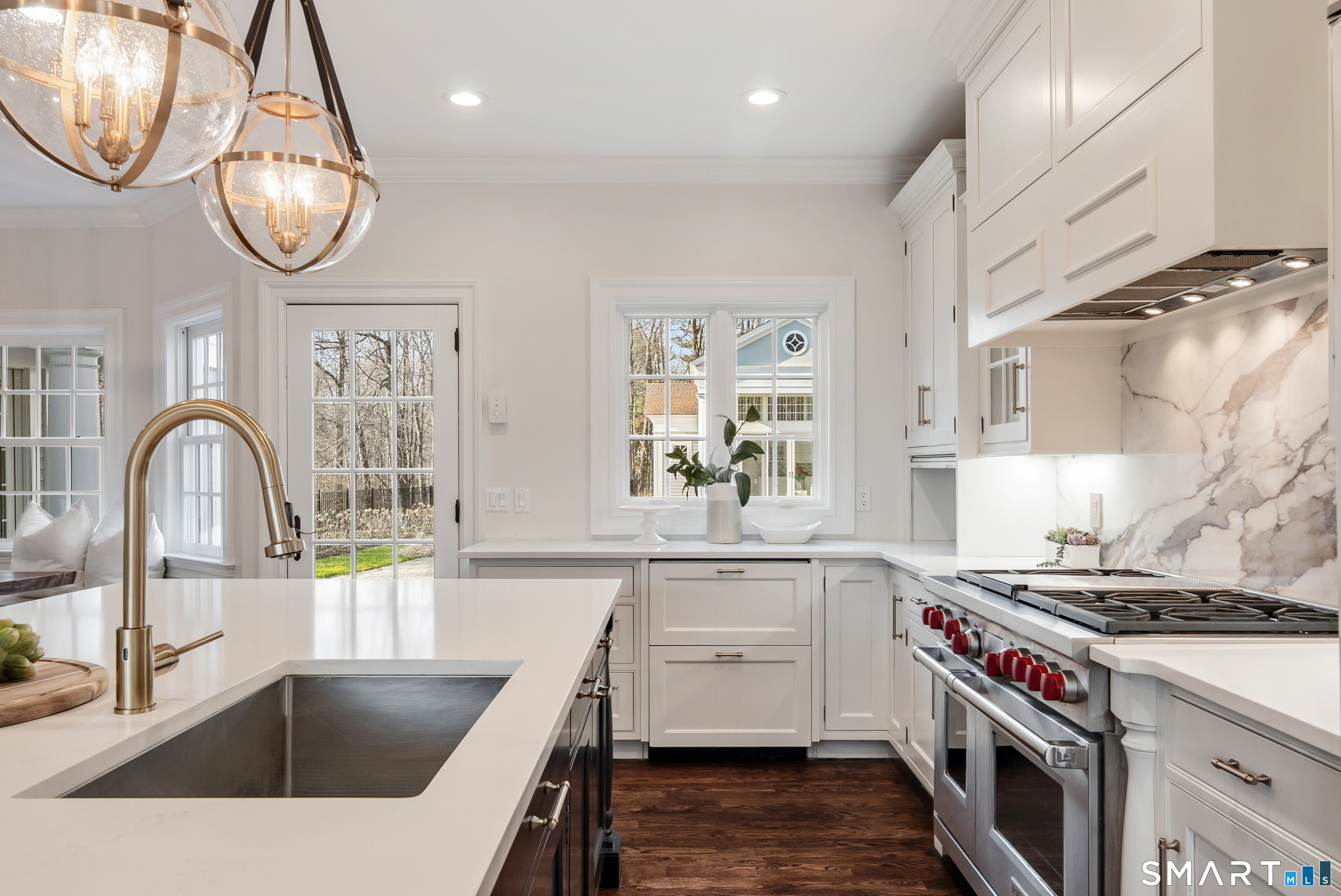 1421 Oenoke Ridge New Canaan CT 06840