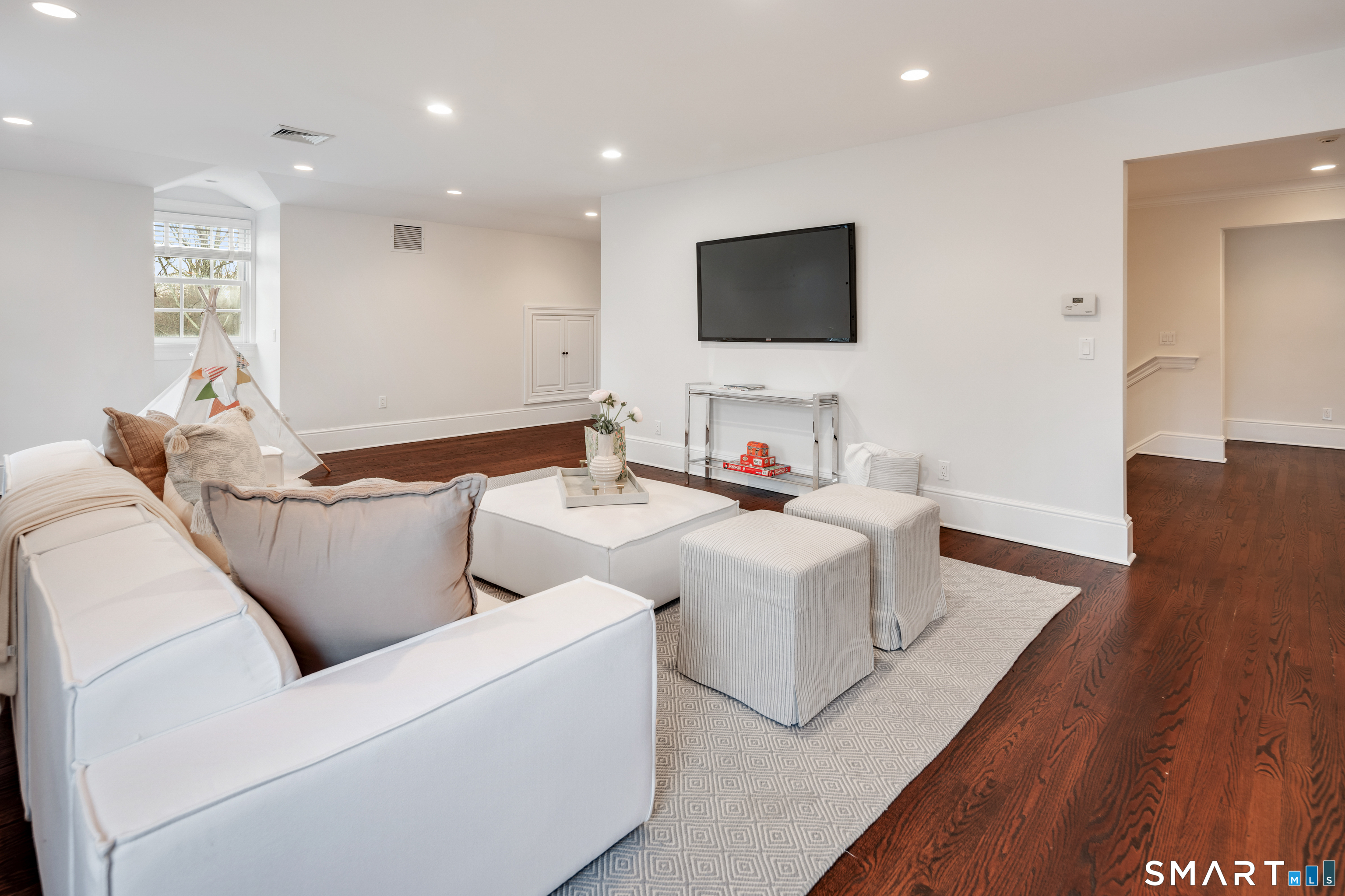 1421 Oenoke Ridge New Canaan CT 06840
