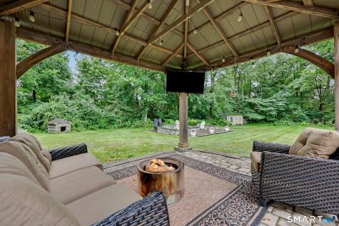 404 Narrow Lane Orange CT 06477