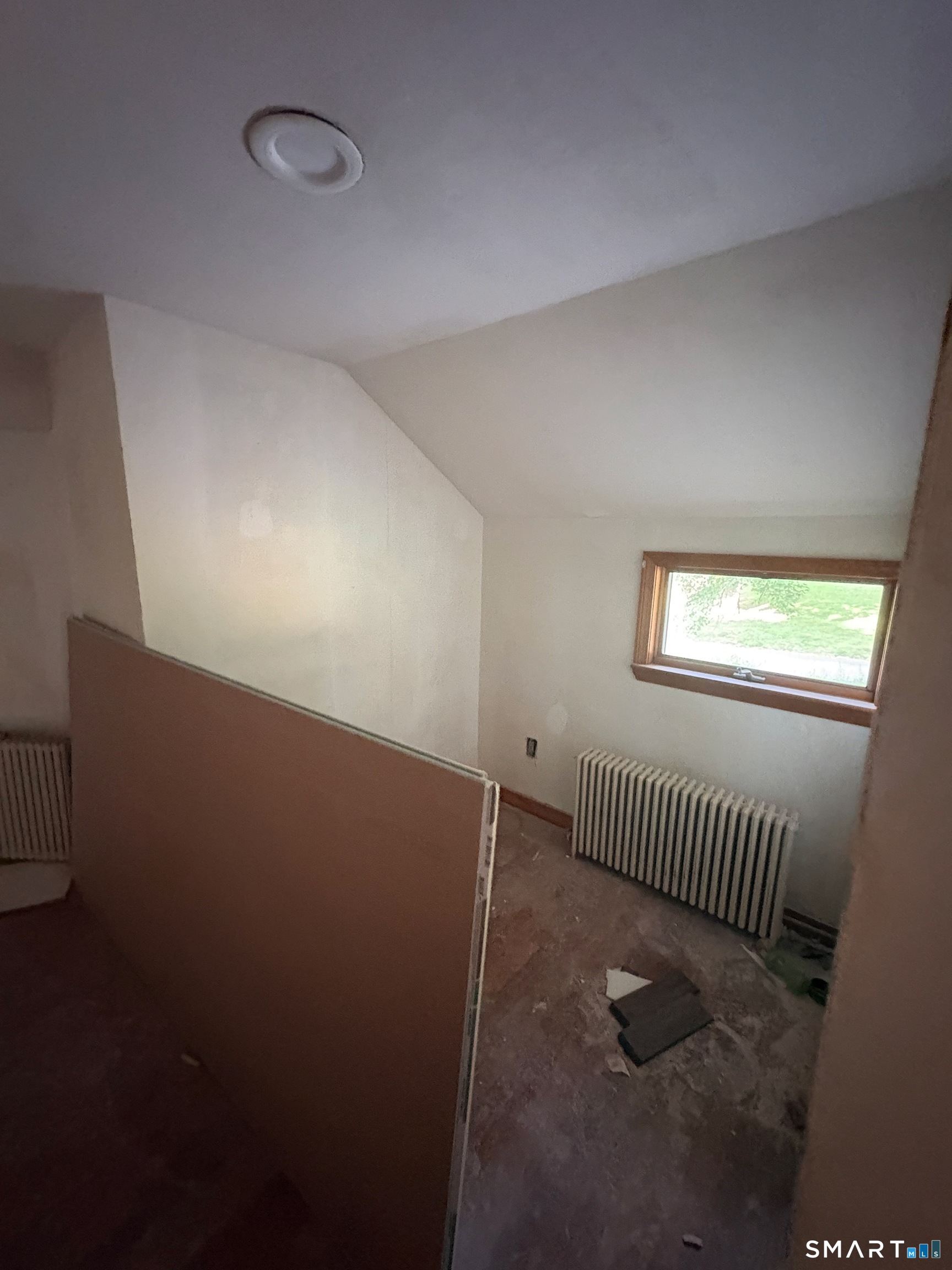 37,39,41,43 Verville Road Avon CT 06001