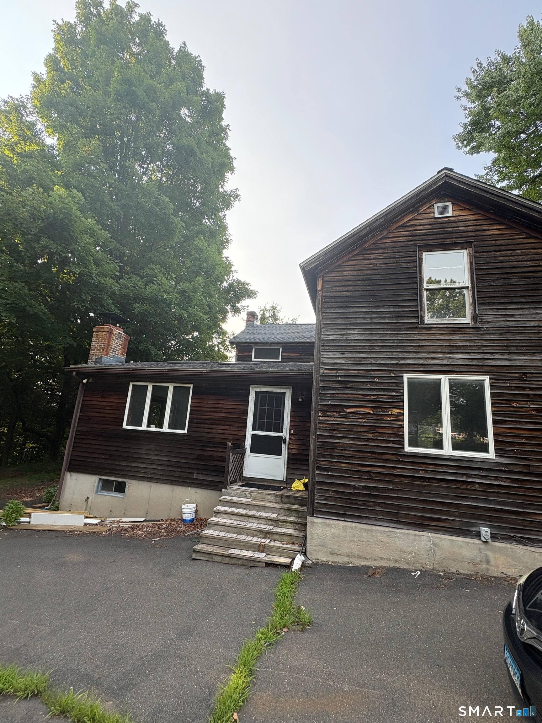 37,39,41,43 Verville Road Avon CT 06001