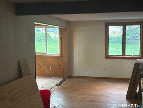 37,39,41,43 Verville Road Avon CT 06001