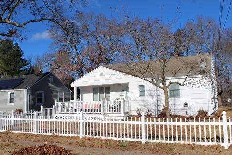 98 Shadycrest Drive East Hartford CT 06118