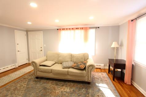 98 Shadycrest Drive East Hartford CT 06118