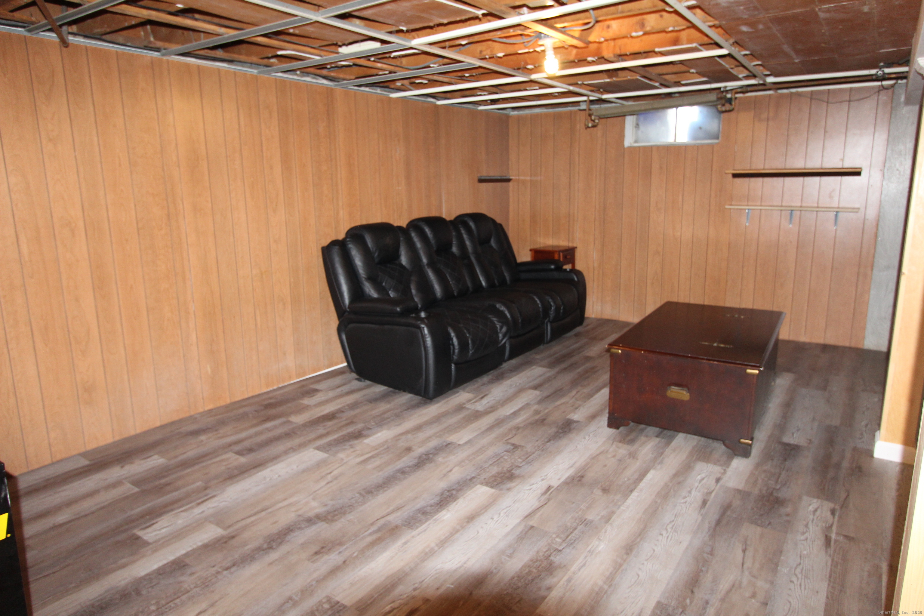 98 Shadycrest Drive East Hartford CT 06118