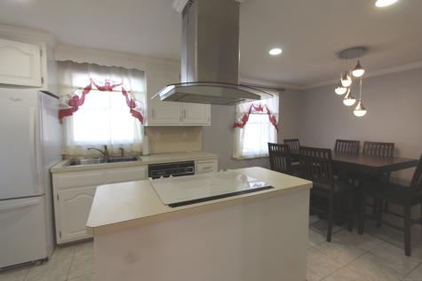 98 Shadycrest Drive East Hartford CT 06118