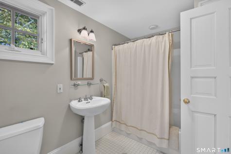 150 Joshuatown Road Lyme CT 06371