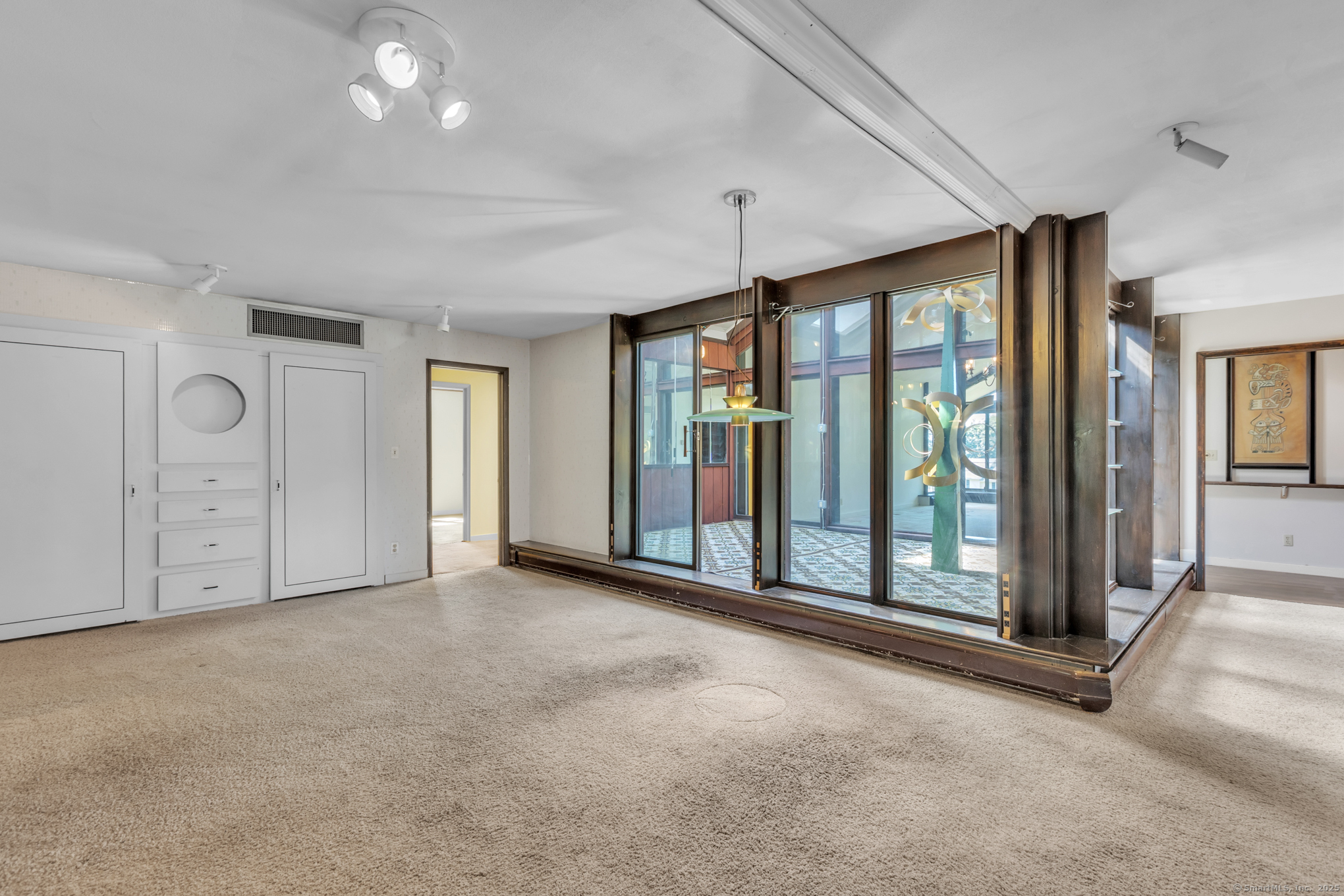 31 Gail Drive Ellington CT 06029