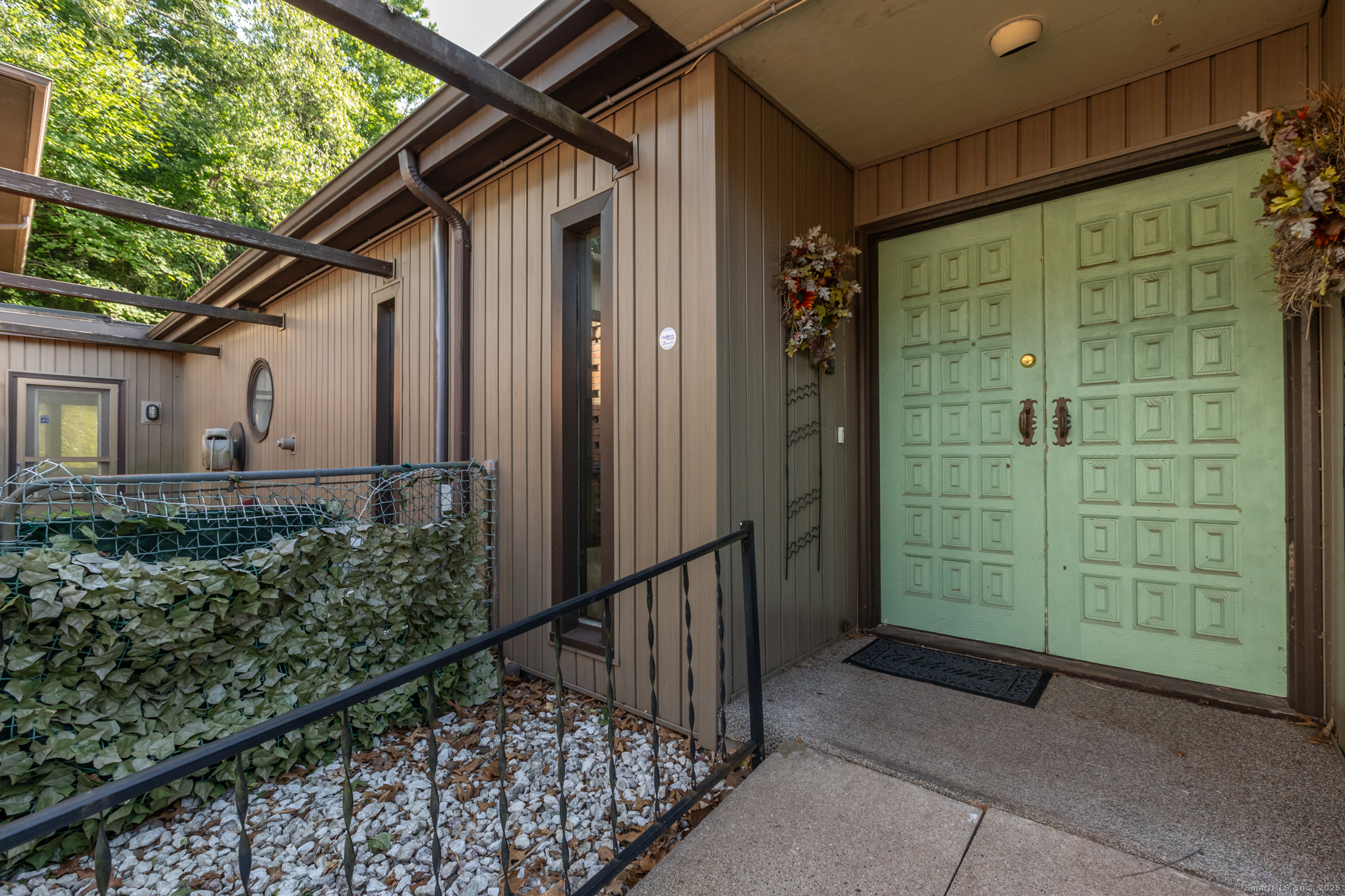 31 Gail Drive Ellington CT 06029