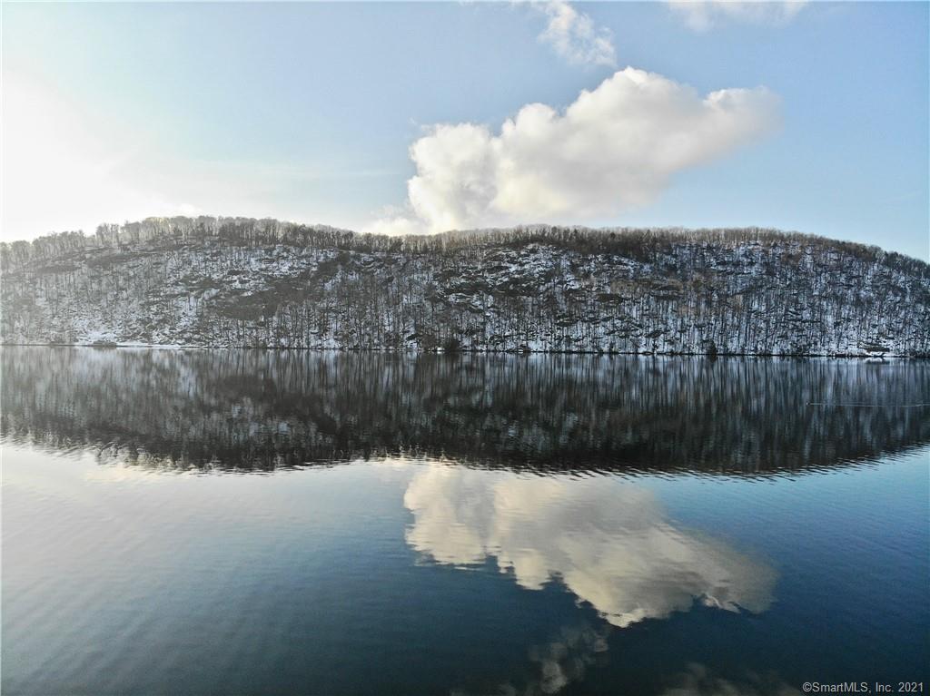 15 Waterview Drive Danbury CT 06811