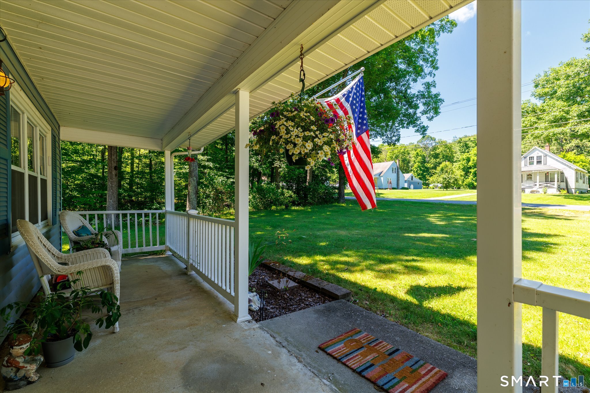 817 Thompson Road Thompson CT 06277