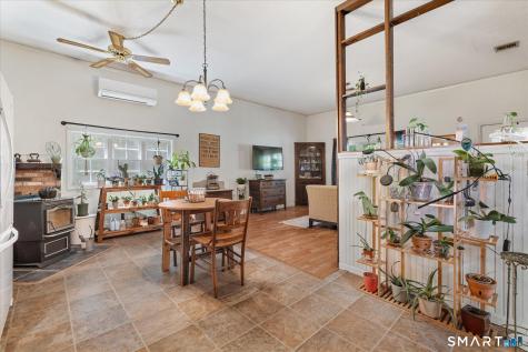 817 Thompson Road Thompson CT 06277