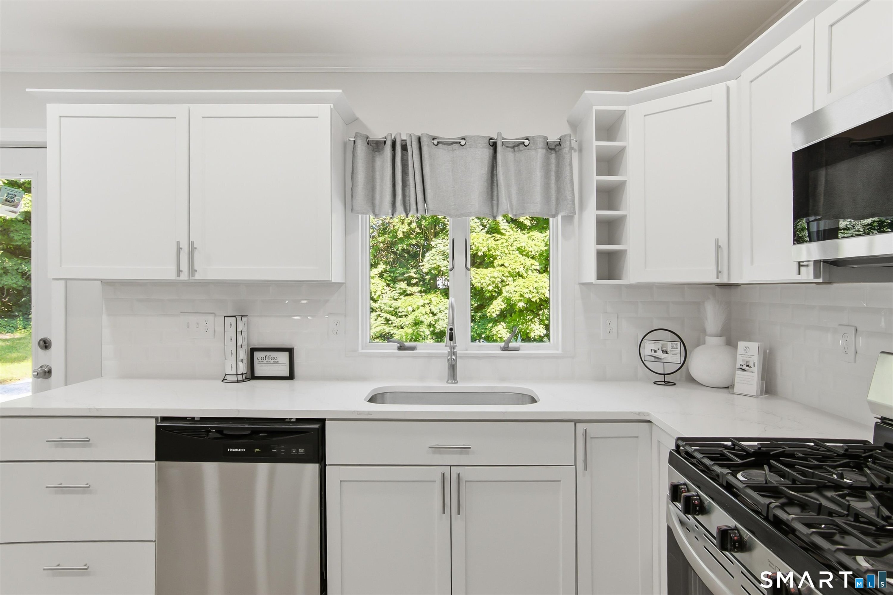 16 Deepwood Drive Cheshire CT 06410
