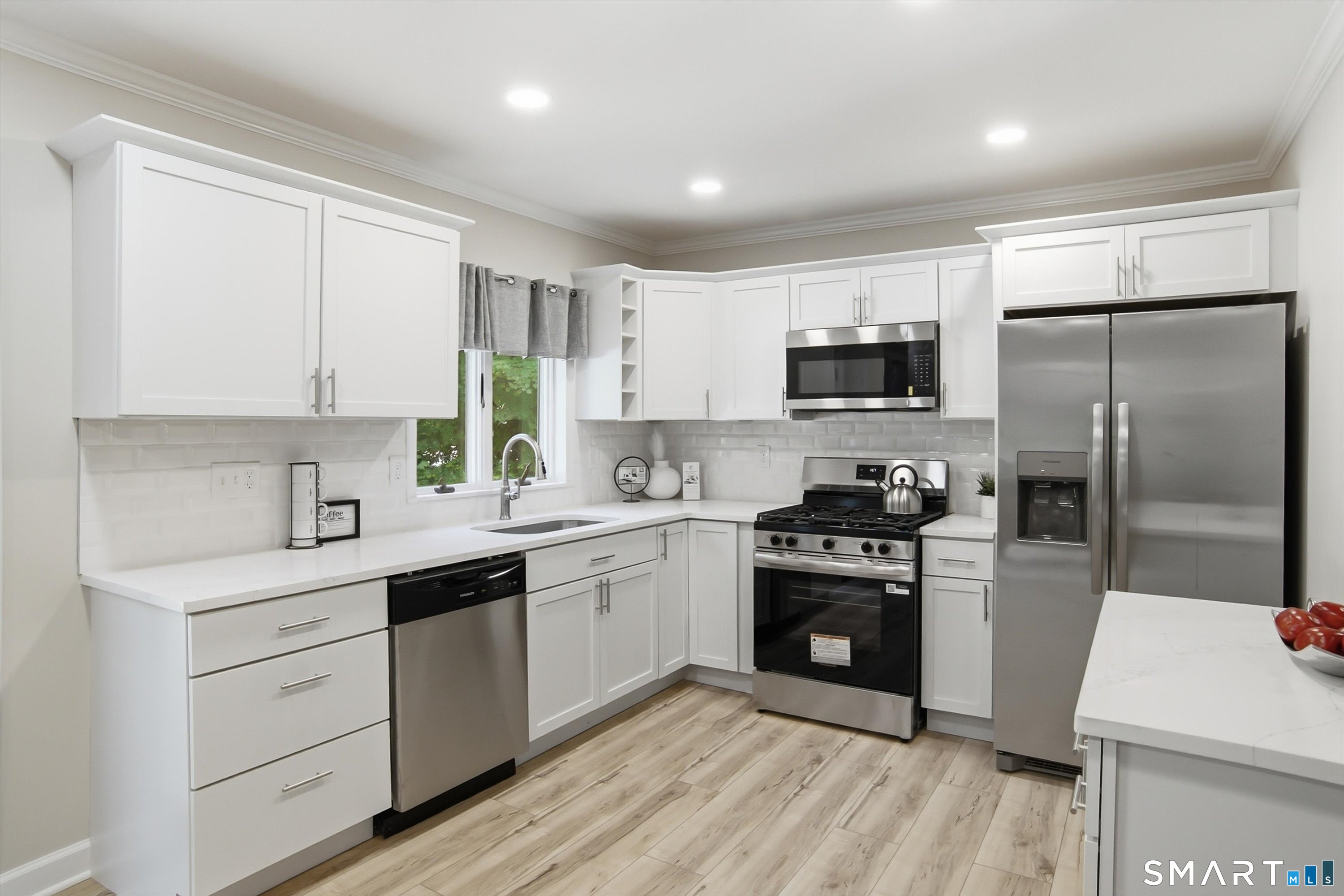 16 Deepwood Drive Cheshire CT 06410