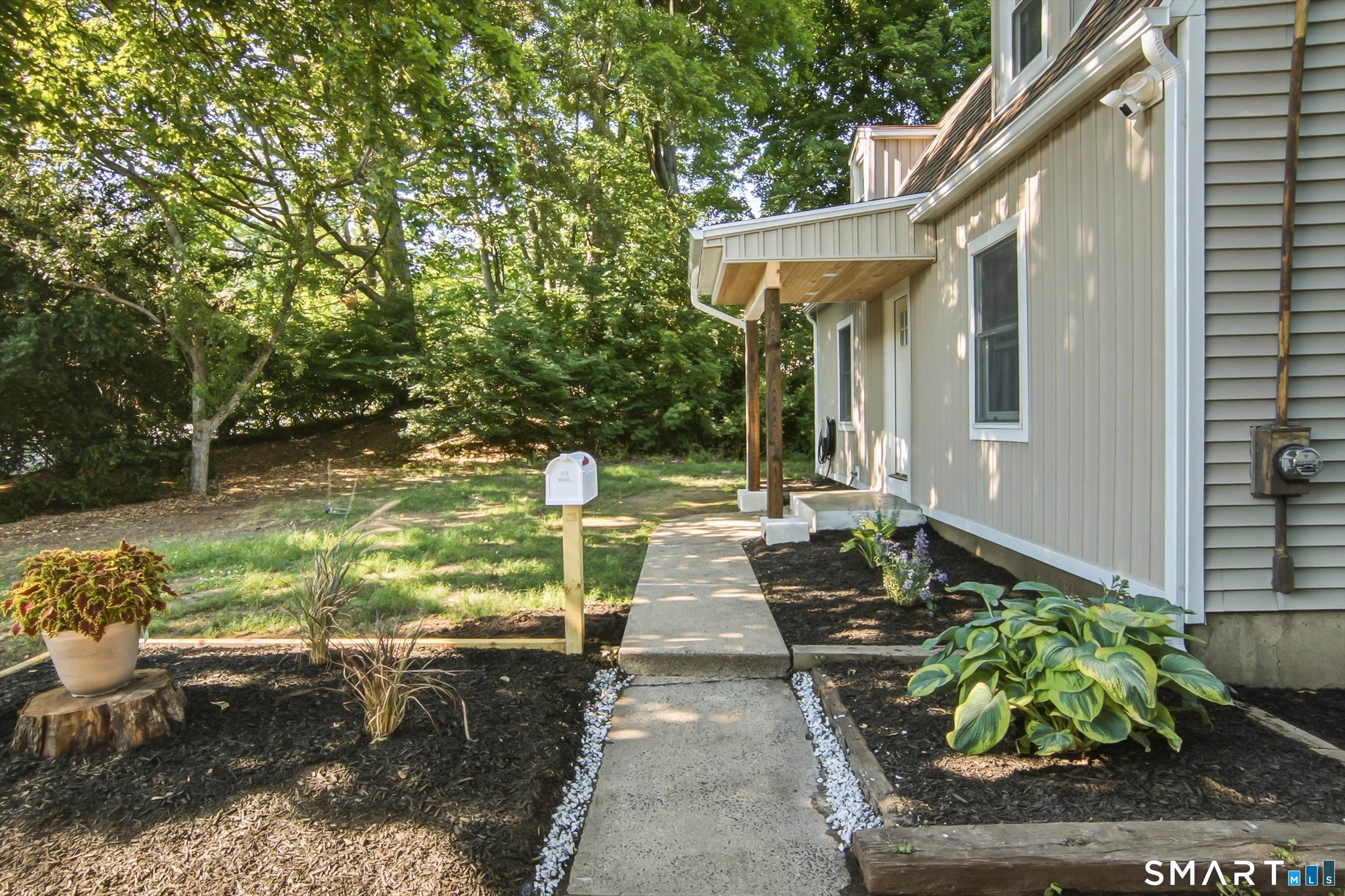 16 Deepwood Drive Cheshire CT 06410