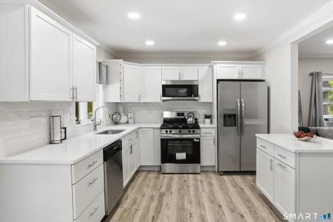 16 Deepwood Drive Cheshire CT 06410