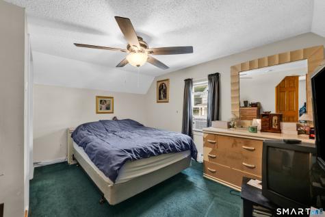 90 Myrtle Street Meriden CT 06450