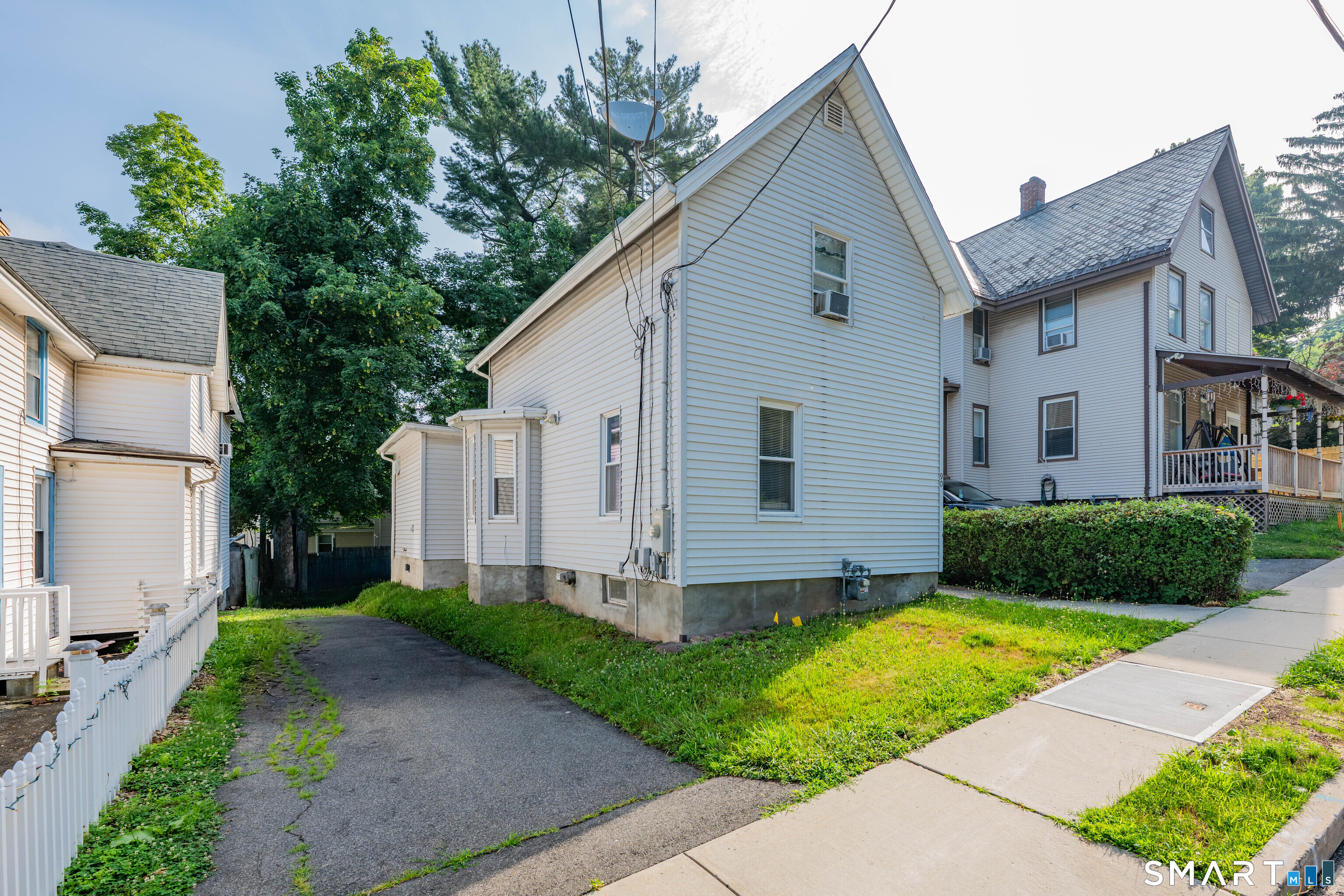 90 Myrtle Street Meriden CT 06450
