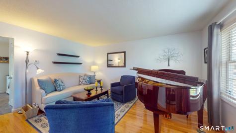 97 Pfister Drive Newington CT 06111