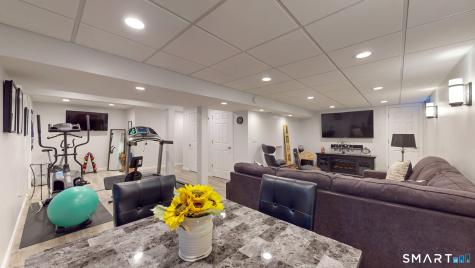 97 Pfister Drive Newington CT 06111