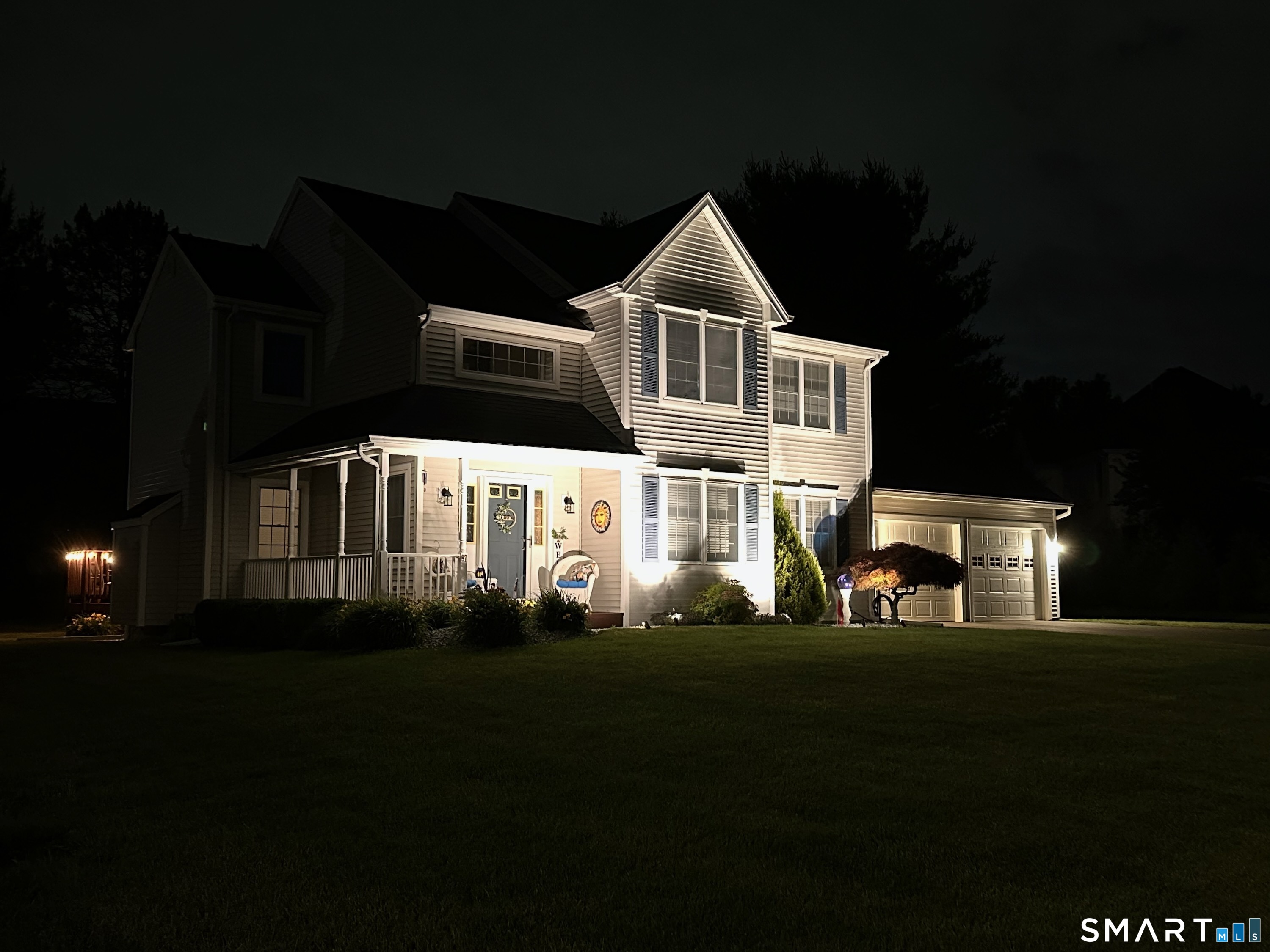 97 Pfister Drive Newington CT 06111