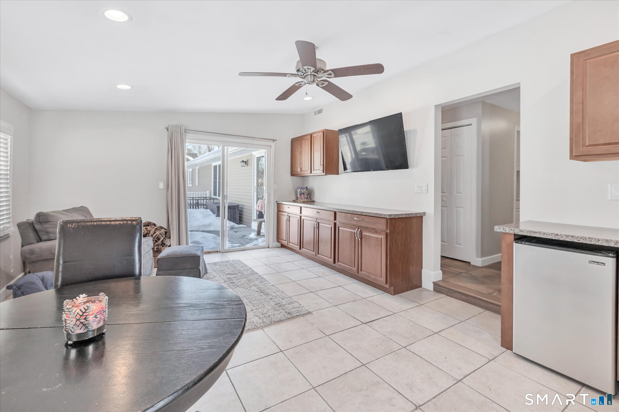 197 Maple Avenue North Haven CT 06473