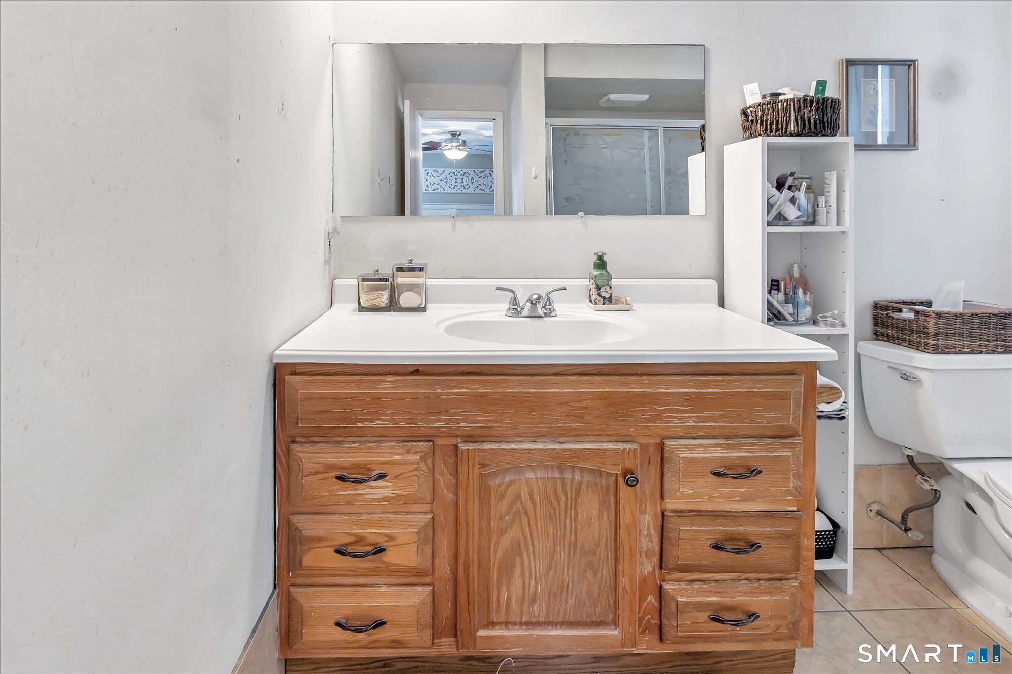 197 Maple Avenue North Haven CT 06473