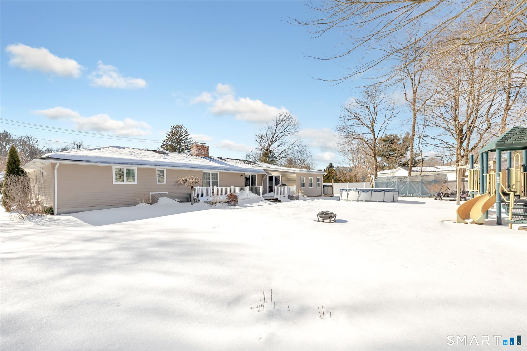 197 Maple Avenue North Haven CT 06473