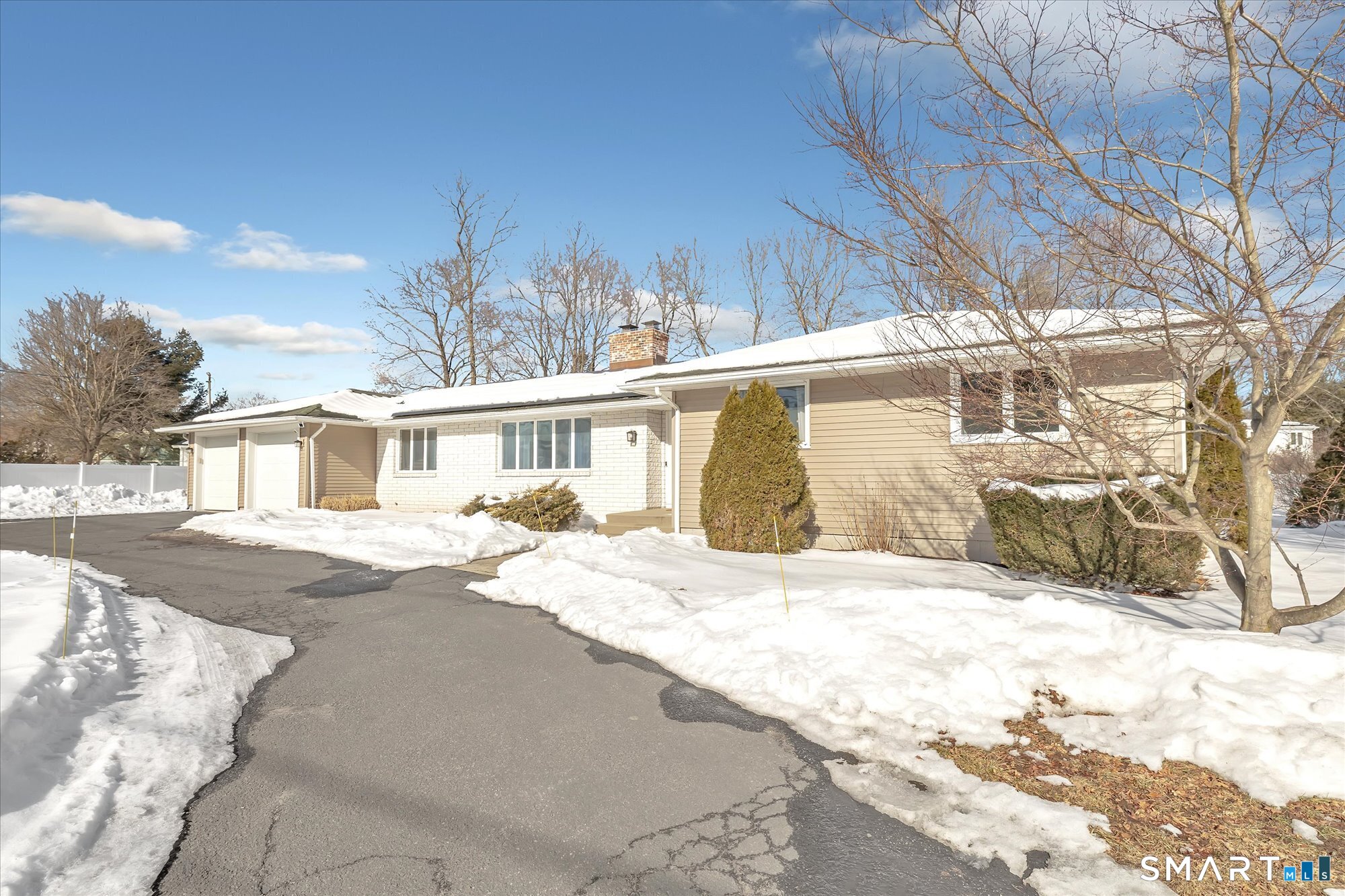 197 Maple Avenue North Haven CT 06473