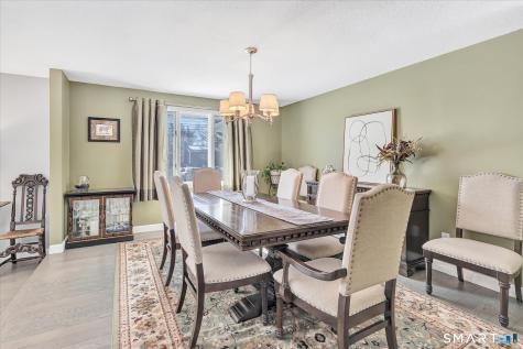 197 Maple Avenue North Haven CT 06473