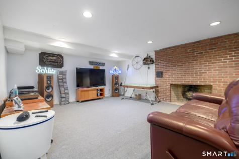 163 West Hill Road Stamford CT 06902