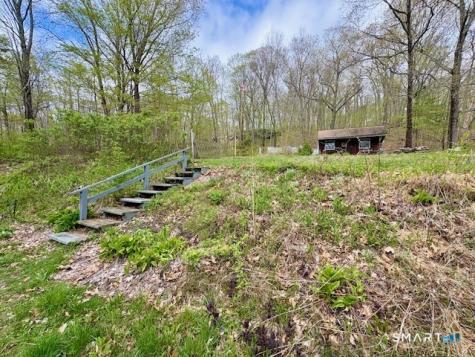 282 North Bigelow Road Hampton CT 06247