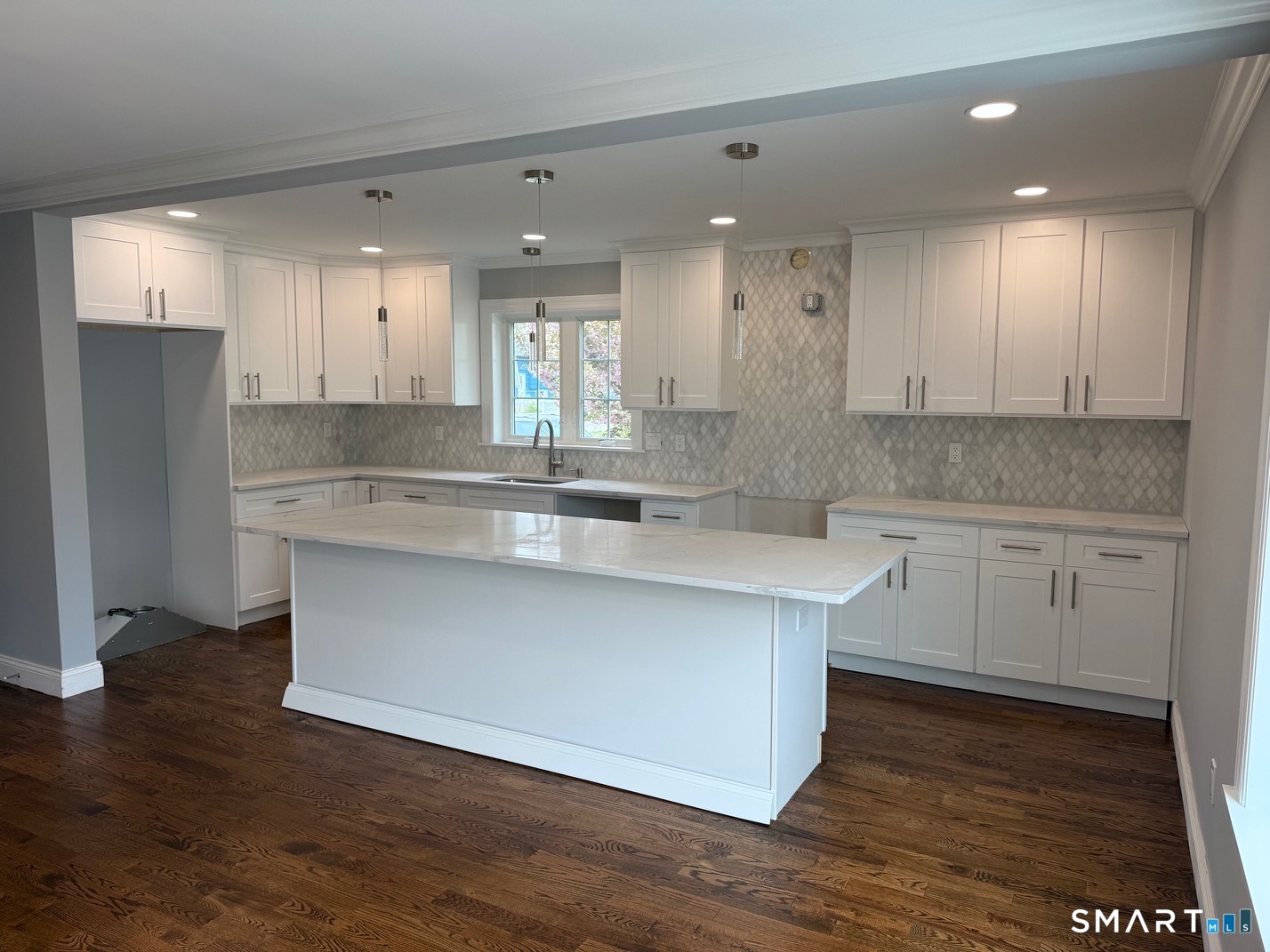 420 Greenwood Street Bridgeport CT 06606