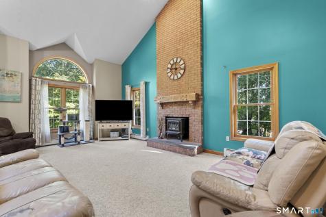 30 Holley Lane Prospect CT 06712